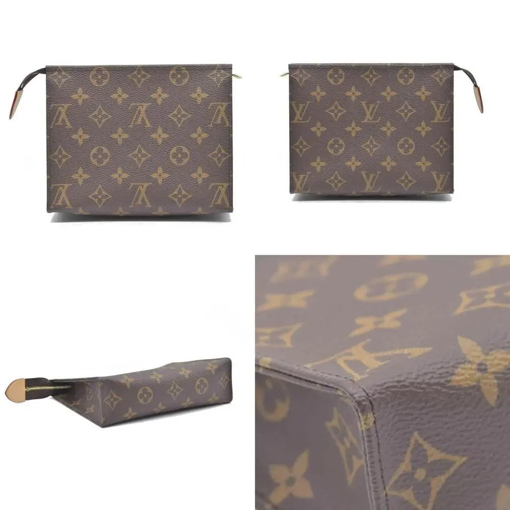$885 Louis Vuitton Monogram Toiletry Pouch 19 Red RFID